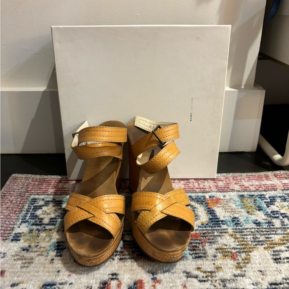 Marc Jacobs wedges